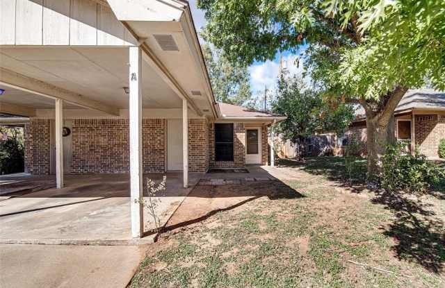 1312 Ridge Run Street - 1312 Ridge Run Street, Cleburne, TX 76033