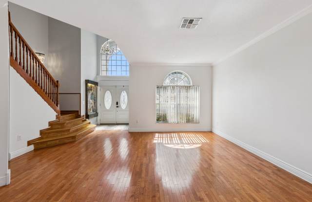 4920 Hook Hollow Circle Gallery 4