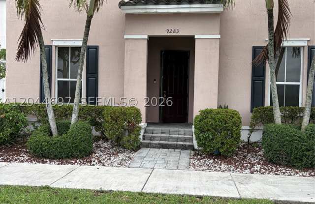 9283 SW 172nd Ave photos photos
