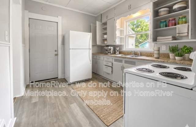 1014 Berdan Ave photos photos
