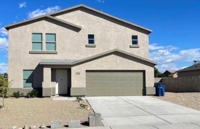 568 Holly Street photos photos