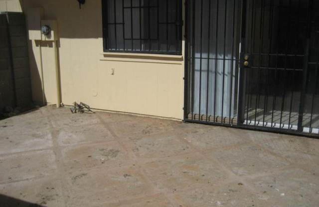 5710 N 43rd Ln Gallery 4