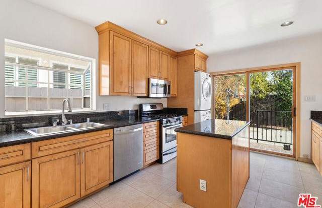 138 North Almont Drive - 138 North Almont Drive, Los Angeles, CA 90048