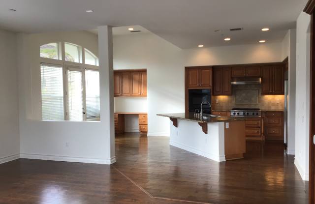 2020 Antares Ct Gallery 2