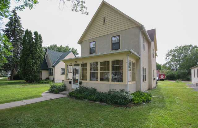 4011 Quail Ave. N. photos photos