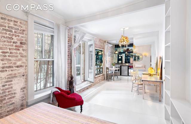 New Mott Apt Corp photos photos