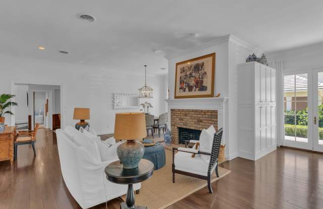 986 Riomar Drive Gallery 4