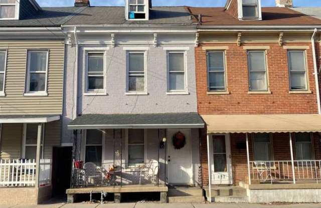 429 West Princess Street - 429 West Princess Street, York, PA 17401
