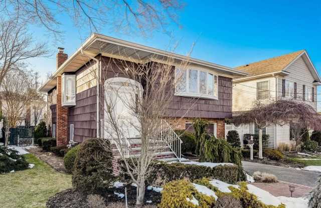 193 E Shore Drive photos photos