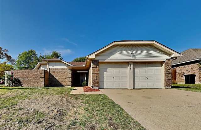 2923 Independence Drive - 2923 Independence Drive, Mesquite, TX 75150