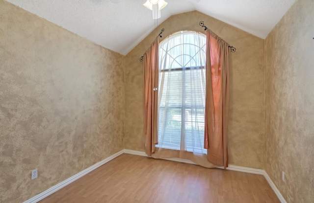 7721 Cypress Club Drive Gallery 3