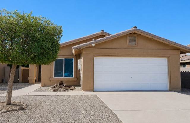 Remodeled 3 Bedroom Home with Solar & Landscaping Included! photos photos