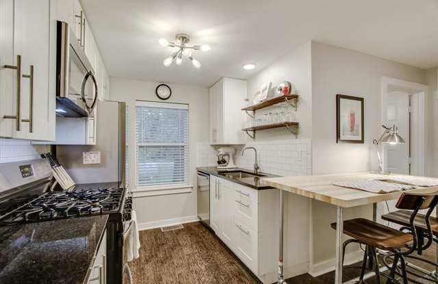4001 Cedarcrest Court Gallery 4