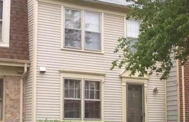 11957 GLEN ALDEN RD - 11957 Glen Alden Road, Fair Oaks, VA 22030