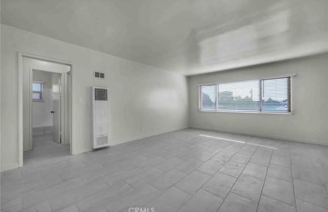 1226 Manhattan Beach Boulevard Gallery 4