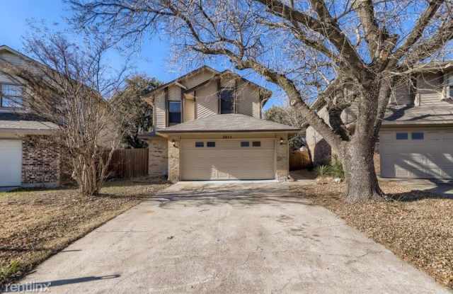3811 Clover Hill Lane - 3811 Clover Hill, Carrollton, TX 75007