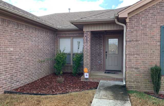 1001 Mesquite Trail, Jacksonville AR 72076 - Nice 3br 2ba minutes from LRAFB Gallery 3