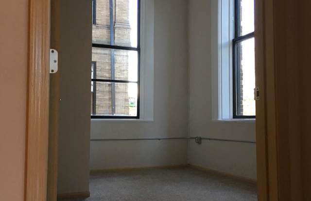 Lawler School Lofts Gallery 2