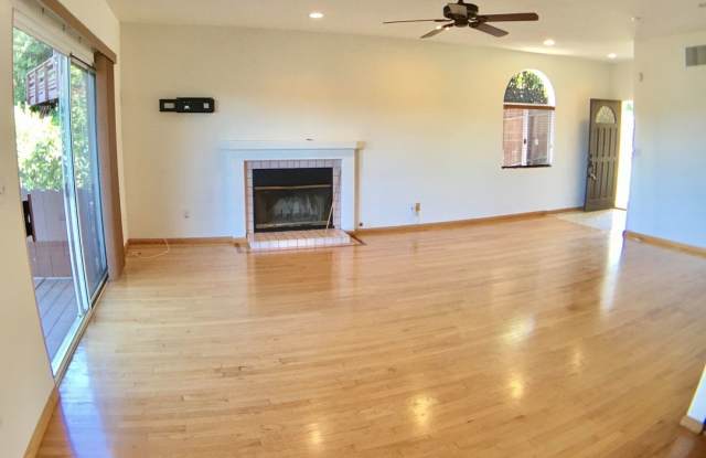 731 Benson Way Gallery 4