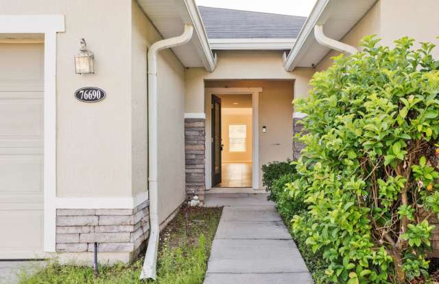 Recently Updated 4BR/2BA Yulee Home Gallery 4