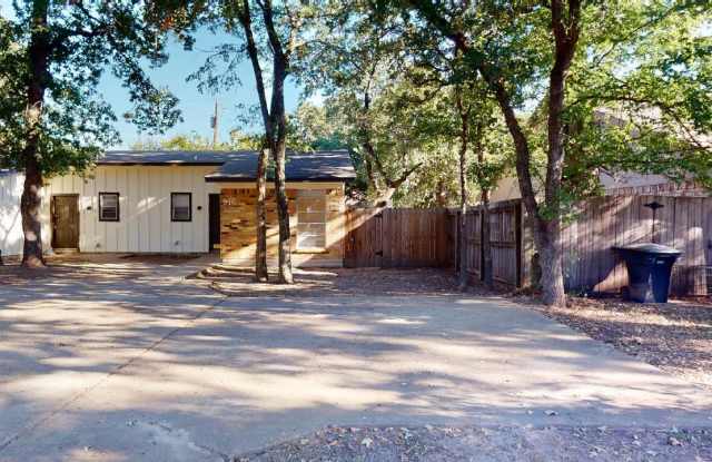 916 Navarro Dr photos photos
