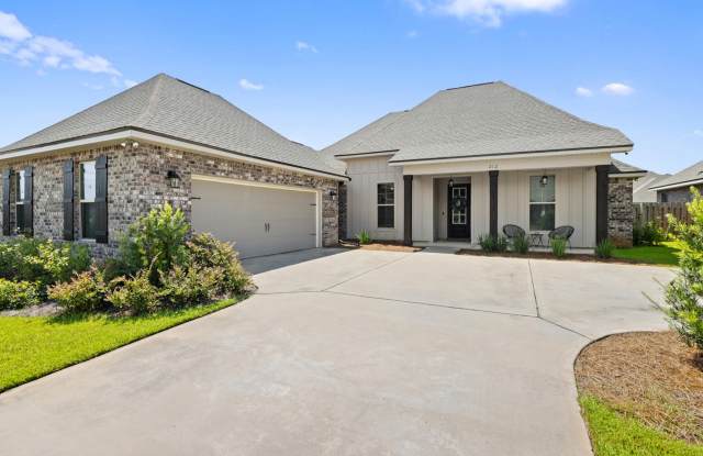 212 Blaze Boulevard - 212 Blaze Boulevard, Freeport, FL 32439