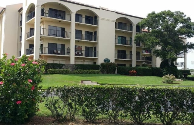 328 MARINER DRIVE - 328 Mariner Drive, Tarpon Springs, FL 34689