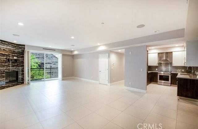 1941 Waltonia Drive Gallery 4