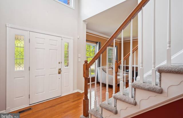 42861 HOYSVILLE MANOR DRIVE Gallery 2