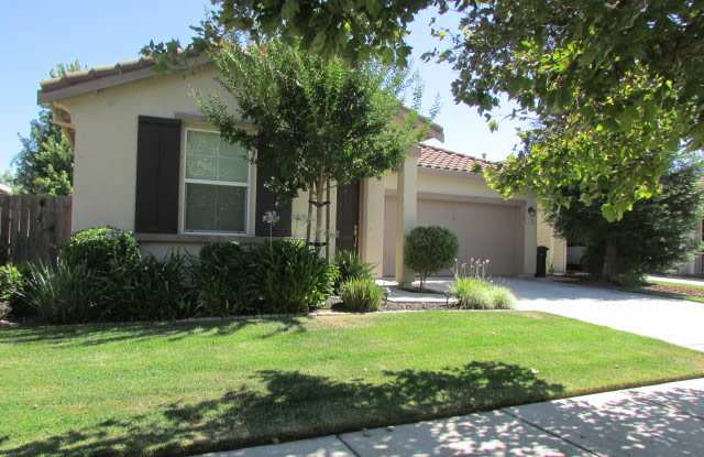 Single story home in Turlock!! photos photos