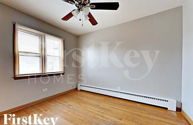 6204 South Kildare Avenue Gallery 2
