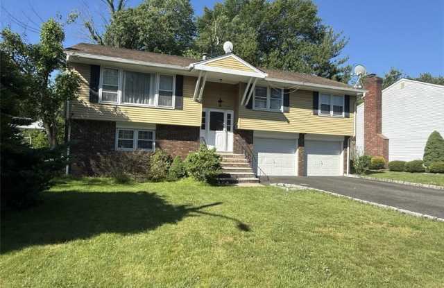 304 Loren Court photos photos