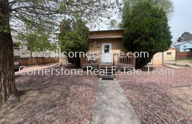 2820 W Platte Ave - A photos photos