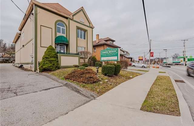 1532 Lincoln Way - 1532 Lincoln Way, White Oak, PA 15131