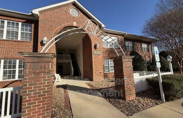 203 Sturbridge Dr photos photos