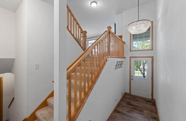 15593 Early Bird Cir Gallery 3
