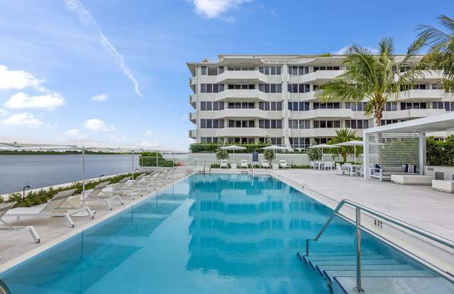 2773 S Ocean Boulevard Gallery 3