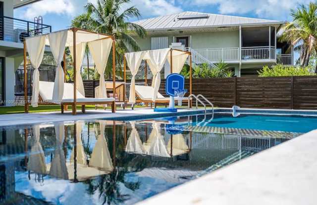 32 N Bounty Ln photos photos