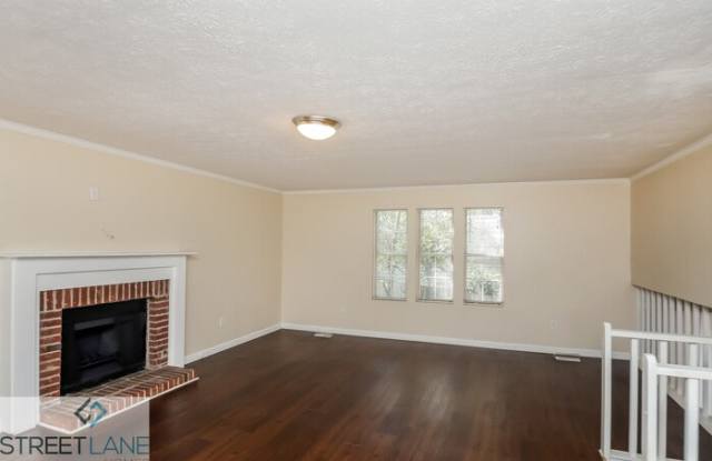 5860 Brookside Drive Southeast Gallery 4