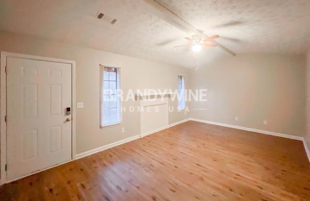 5063 Springtree Court Gallery 3
