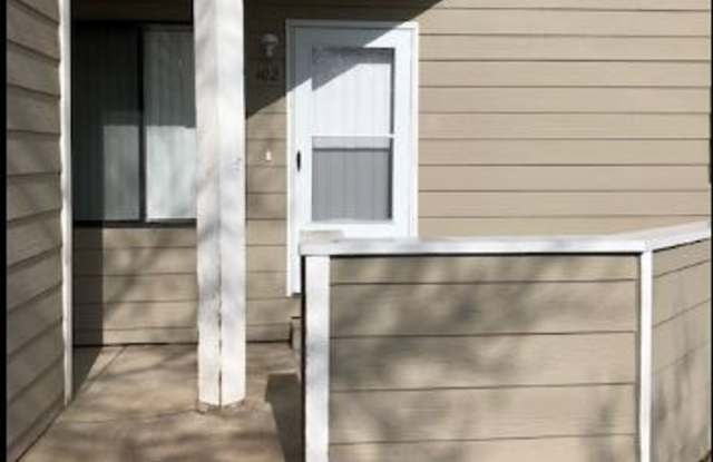 2 BR/1BA | Newly Renovated Unit | Front Patio| Fireplace in living room! photos photos