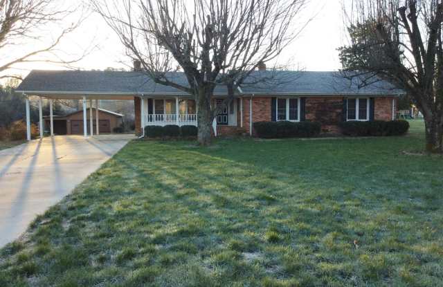 Brick Ranch Home on Twin Lakes with Newly Built HUGE deck! - 274 Twin Lakes Road, York County, SC 29732
