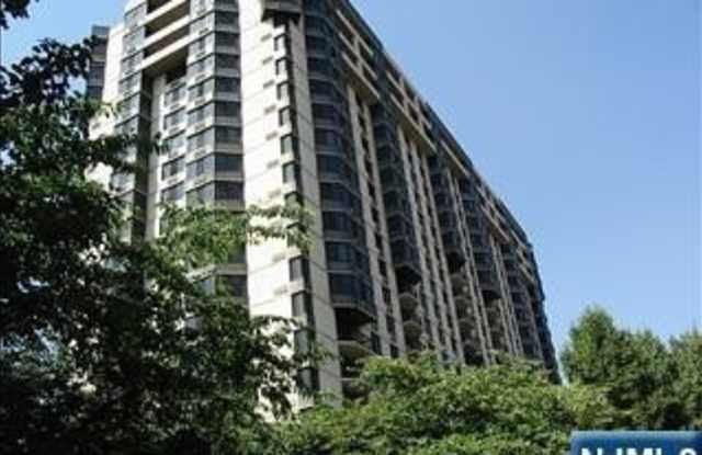 1265 15th Street 10E photos photos