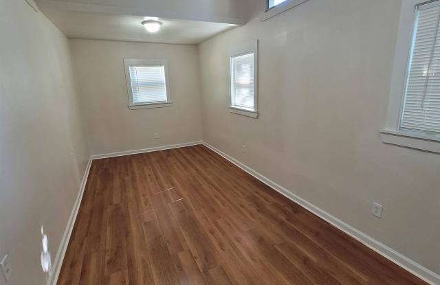 330 Taft Street Southwest Gallery 2