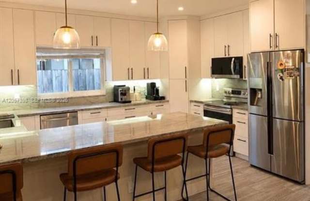 6958 Park Street, Hollywood, FL 33024 - 3834 photos photos 6958 Park Street, Hollywood, FL 33024 - 3834 photos photos