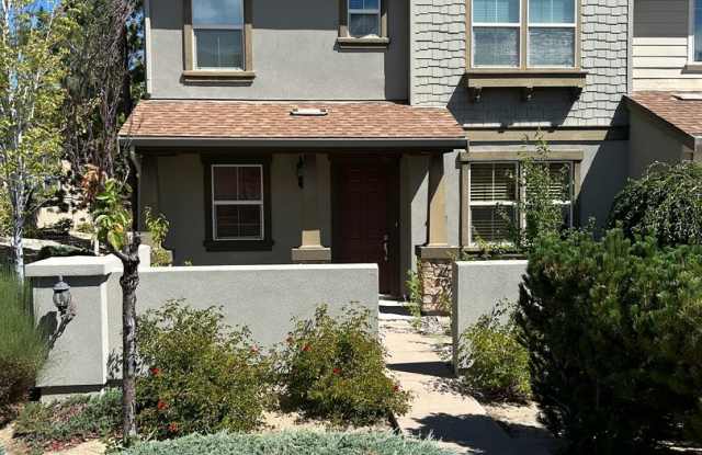 **READY FOR MOVE IN** Somersett Townhome photos photos