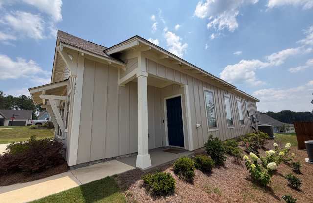 Beautiful Newer Construction Home on Mimms Trail! Gallery 3