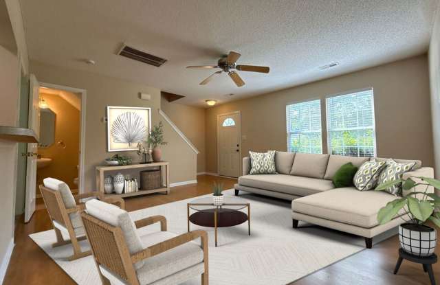 T.R. Lawing Realty Property Gallery 3