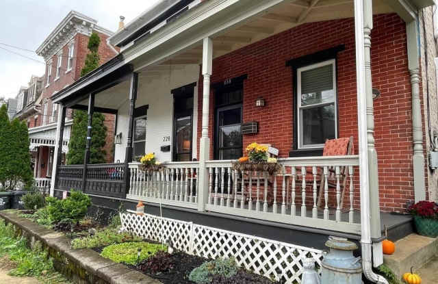 230 MORGAN STREET Gallery 2