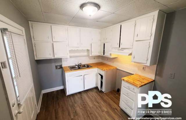 1372 Cleveland Ave photos photos